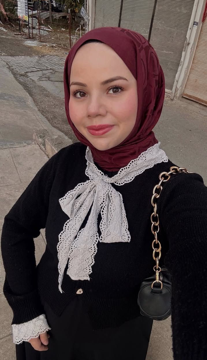 Refahiye Uysal Partner Bayan Escort İpek